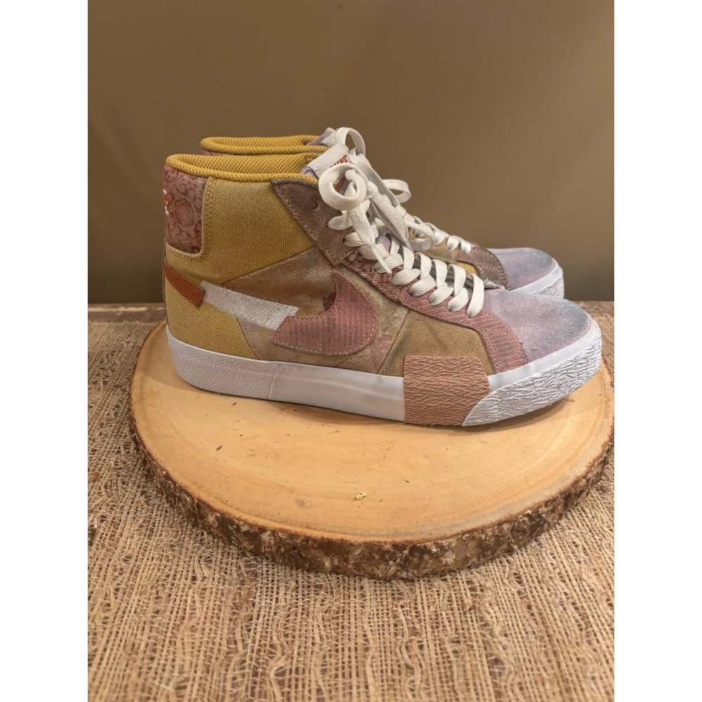 Nike SB Zoom Blazer Mid SIZE 7.5 Premium Pink/Flower PRM